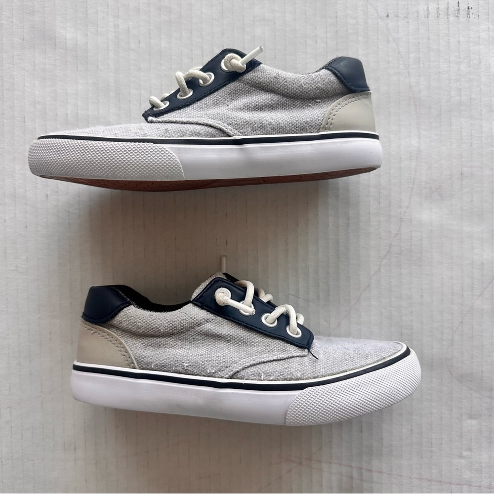 Tommy Bahama Blue and Gray Sneakers